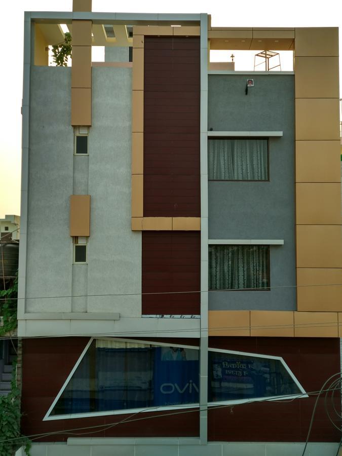 Morena Oyo 60976 Hotel Shree Ji מראה חיצוני תמונה