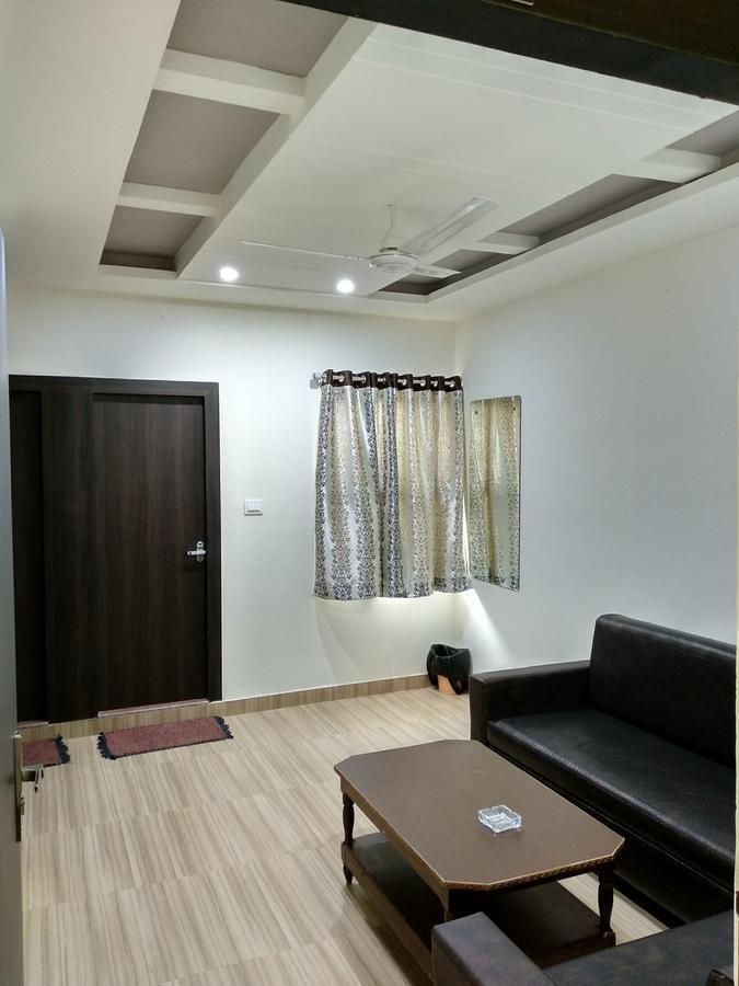 Morena Oyo 60976 Hotel Shree Ji מראה חיצוני תמונה